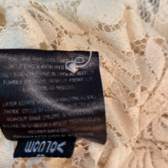 Volcom - Floral lace tank top. Size M - Picture 5 of 8